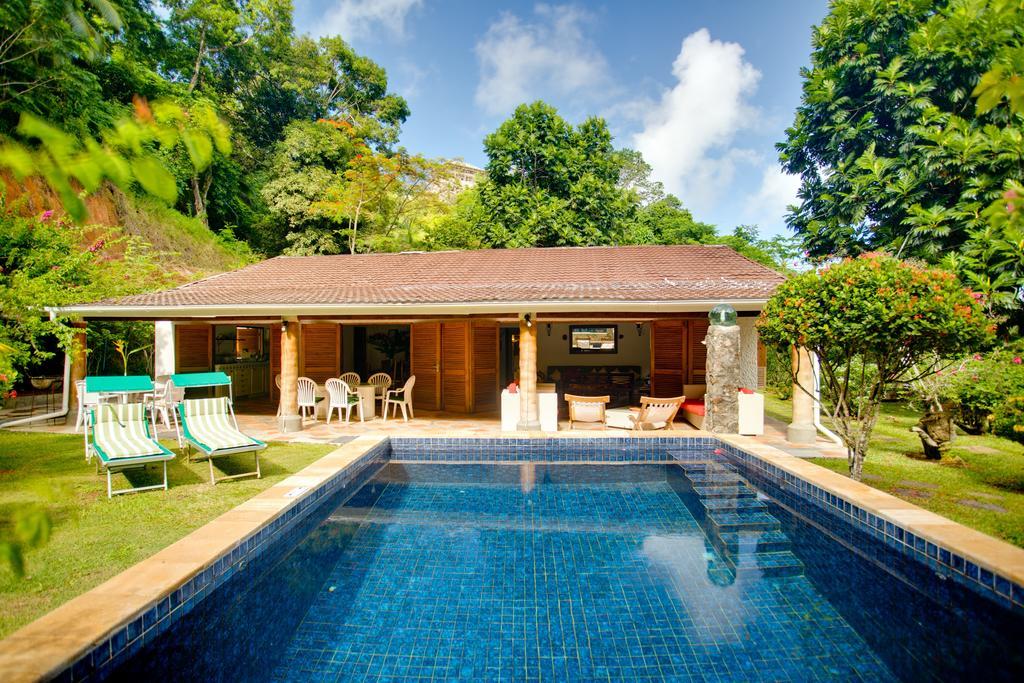 Villa Cote Sud - Unique Villa & Bungalows Intendance Road Takamaka
