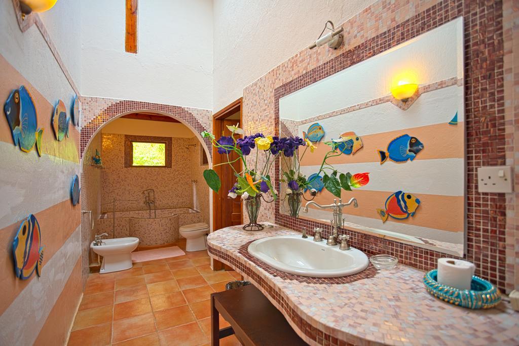 Cote Sud - Unique Villa & Bungalows Intendance Road *