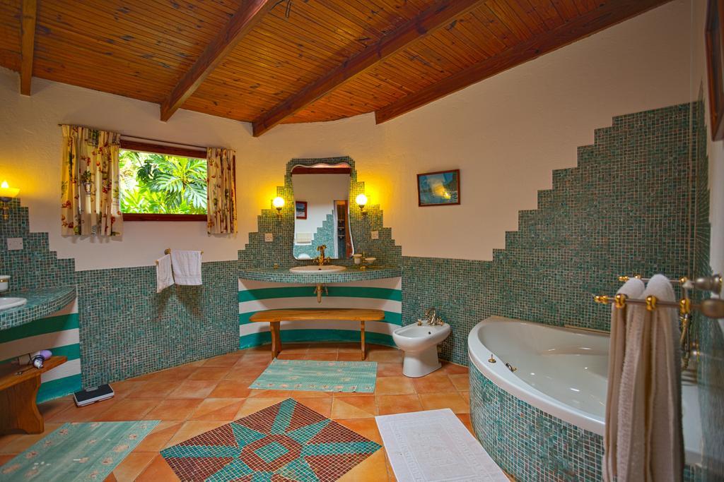 Villa Cote Sud - Unique Villa & Bungalows Intendance Road *