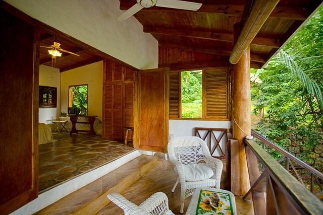 Cote Sud - Unique Villa & Bungalows Intendance Road * Takamaka